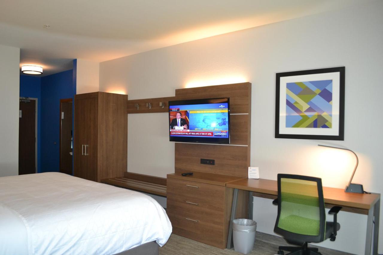 Holiday Inn Express Tallahassee-University Central By Ihg Exterior photo